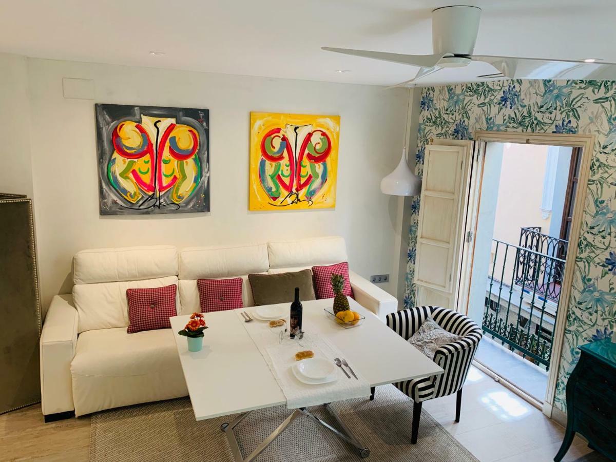 Cathedral Studio, Luxury Studio In Cathedral Area, Parking Optional Seville Exterior photo